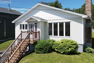 Detached House for Sale, 10 Green Garden Road, Corner Brook, NL