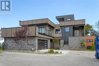 House for Sale, 5705 Vanderneuk Rd, Nanaimo, BC