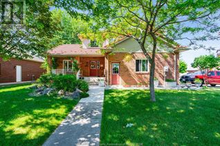 House for Sale, 2 Pecanwood, Kingsville, ON