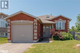 Bungalow for Sale, 111 Seline Crescent, Barrie, ON