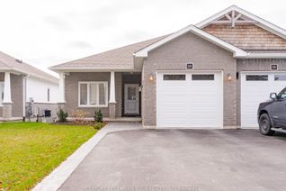Bungalow for Sale, 218 Elora St S, Minto, ON