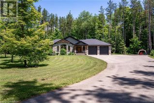 Detached House for Sale, 574271 Sideroad 40, West Grey, ON
