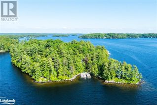 Bungalow for Sale, 1 Wasan R40 Island, Port Carling, ON