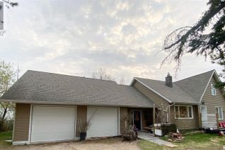 Detached House for Sale, 401 Bauman Street, Meadow Lake, SK