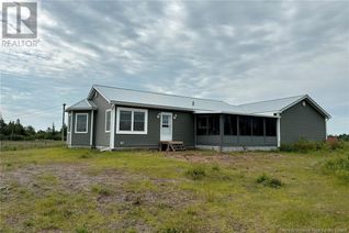 Bungalow for Sale, 80 East Main Street, Port Elgin, NB