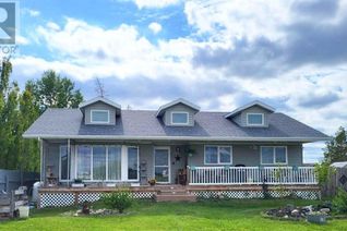 Bungalow for Sale, 210 & 212 Douglas Place, Waseca, SK