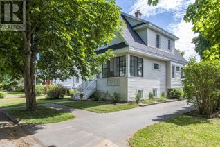 House for Sale, 9 Chestnut Place, Kentville, NS
