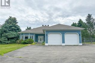 House for Sale, 15 & 17 Macdonald Road, Upper Woodstock, NB