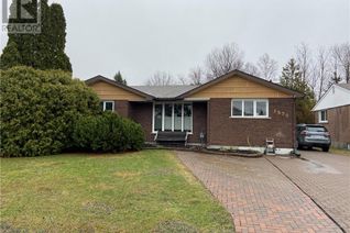 Bungalow for Sale, 1570 Crestmoor Road, Sudbury, ON