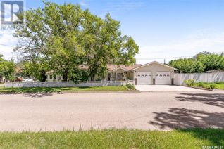 Property for Sale, 177 Lillooet Street W, Moose Jaw, SK