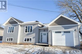 Detached House for Sale, 144 Queens Road, Sackville, NB