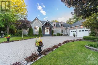 Bungalow for Sale, 2584 Woods Street, Rockland, ON