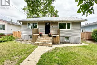 Bungalow for Sale, 327 4th Avenue S, Weyburn, SK