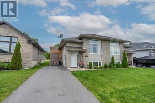 Semi-Detached House for Sale, 3308 Northdale Drive, Cornwall, ON