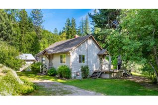 House for Sale, 321 Golf View Street, Riondel, BC