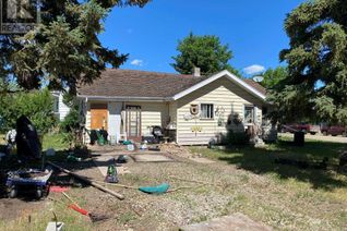 Bungalow for Sale, 4704 49 Street, Forestburg, AB