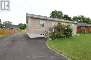 Detached House for Sale, 17 John Street S, Bluewater, ON