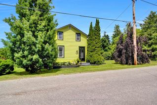 Detached House for Sale, 16 Squires St, Prince Edward County, ON