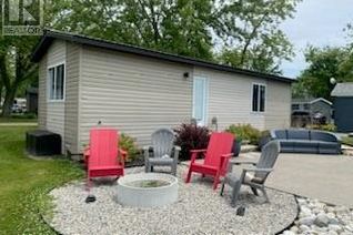 Cottage for Sale, 981 County Rd 2 #703, Lakeshore, ON