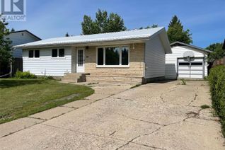 Detached House for Sale, 84 Rosefield Drive, Yorkton, SK