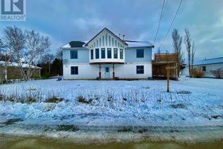 Detached House for Sale, 21 Baxter Drive, Eastport, NL