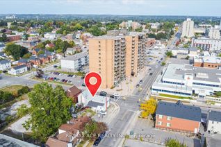 Detached House for Sale, 102 Centre St N, Oshawa, ON