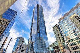 Apartment for Sale, 180 University Ave #5004, Toronto, ON