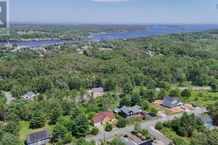 Detached House for Sale, 153 Hawthorn Road, Mahone Bay, NS