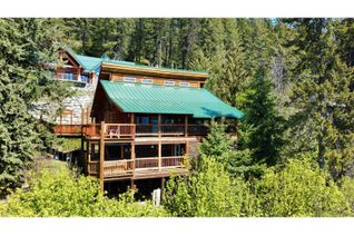 Detached House for Sale, 2075 Kirkup Avenue, Rossland, BC