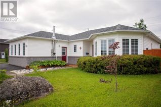 Detached House for Sale, 28 Twomey Drive, Botwood, NL