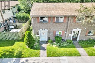 Condo Townhouse for Sale, 166 Southdale Road W #52, London, ON