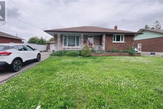 Bungalow for Rent, 22 Stewart Avenue Unit# Upper, Thorold, ON