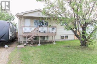 Bungalow for Sale, 9815 102 Avenue, Clairmont, AB