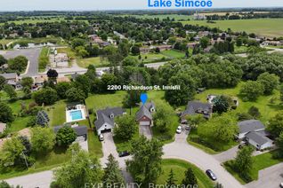 Detached House for Sale, 2200 Richardson St, Innisfil, ON