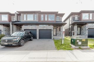 Townhouse for Sale, 30 Times Square Blvd #37, Hamilton, ON