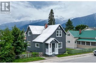 Detached House for Sale, 404 Townley Street, Revelstoke, BC