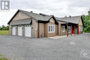 Detached House for Sale, 7535 Highway 34 Highway, Vankleek Hill, ON