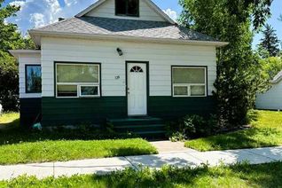 Detached House for Sale, 128 1 Street E, Brooks, AB