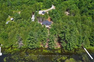 Detached House for Sale, 1121 Farm Lake Lane, North Frontenac, ON