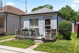 Detached House for Sale, 166 Elgin Street, Brantford, ON