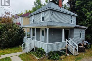 House for Sale, 560 Queen Street, Bathurst, NB