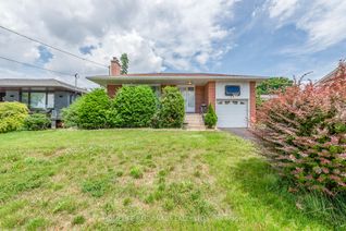 Bungalow for Rent, 54 Tewsley Pl #Lower, Toronto, ON