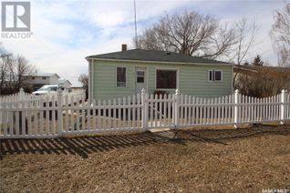 House for Sale, 317 2nd Avenue E, Watrous, SK