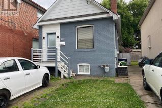 Detached House for Rent, 1323 Woodbine Avenue #Main, Toronto E03, ON