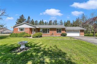 Bungalow for Sale, 462 Arkell Rd, Puslinch, ON