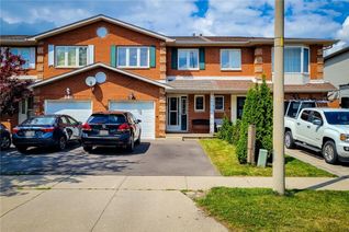 Freehold Townhouse for Sale, 238 Candlewood Drive, Hamilton, ON