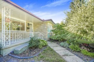 Bungalow for Sale, 5 Windermere Rd, St. Catharines, ON