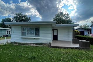Bungalow for Rent, 55 Ghent Street, St. Catharines, ON