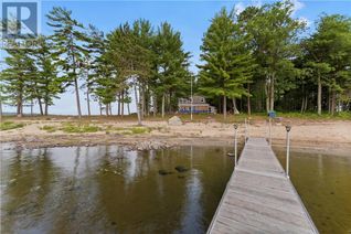 Detached House for Sale, Wabewaba Island Island, Petawawa, ON