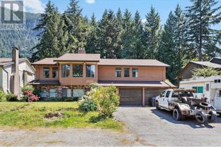 House for Sale, 1115 Plateau Crescent, Squamish, BC